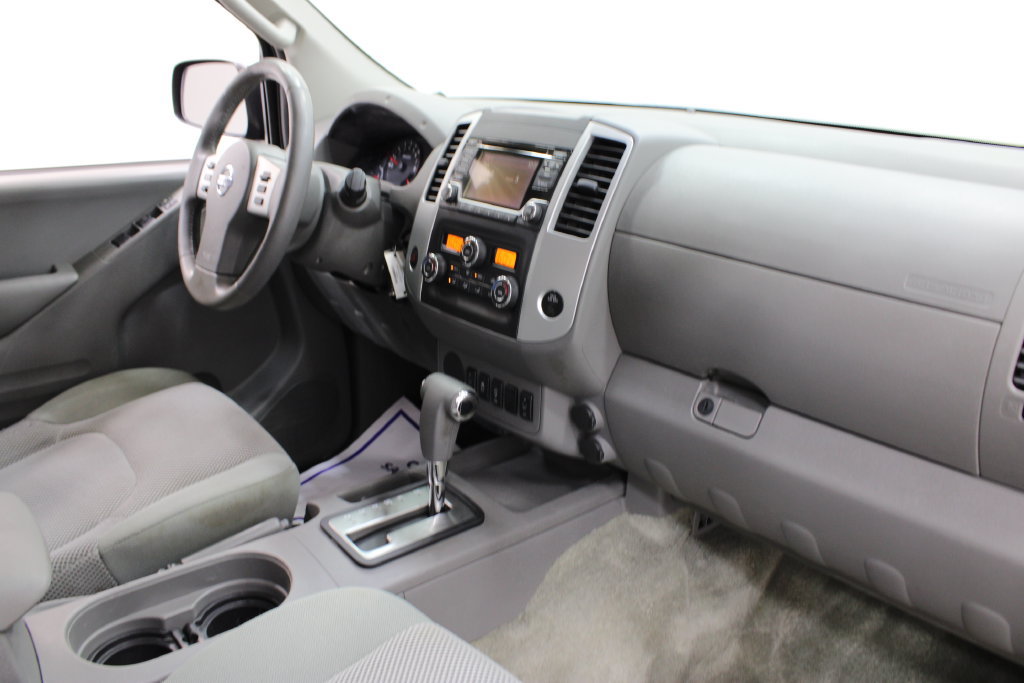 Used 2016 Nissan Frontier SV w/ SV Value Truck Package RWD image 22