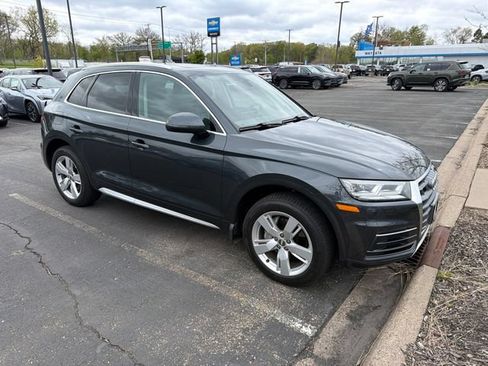 Used 2018 Audi Q5 2.0T Premium Plus w/ Premium Plus Package AWD/4WD image 15