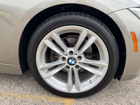 Used 2017 BMW 320i Sedan image 14