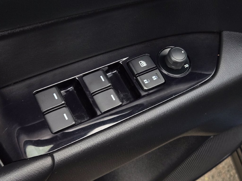 Used 2019 MAZDA CX-5 Touring FWD image 11