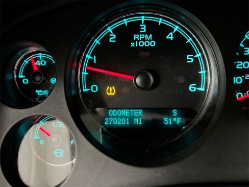 Used 2013 GMC Yukon XL Denali image 12