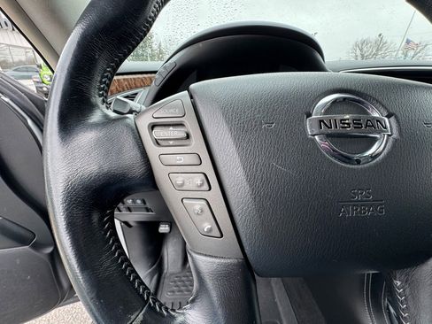 Used 2020 Nissan Armada SL w/ Premium Package image 21