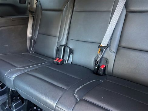 Used 2025 GMC Yukon XL Denali image 15
