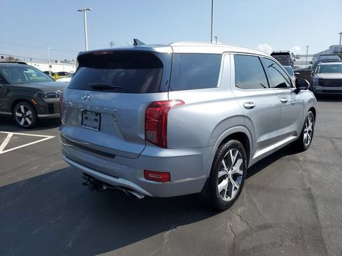 Used 2021 Hyundai Palisade Limited FWD image 4