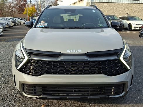 Certified 2023 Kia Sportage X-Line image 2