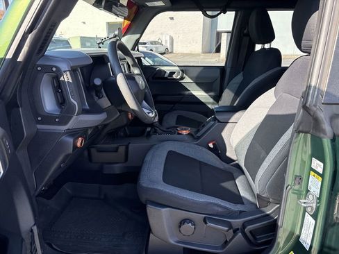 Used 2022 Ford Bronco 4-Door w/ Sasquatch Package image 21