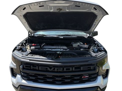 Used 2022 Chevrolet Silverado 1500 Custom Trail Boss AWD/4WD image 18