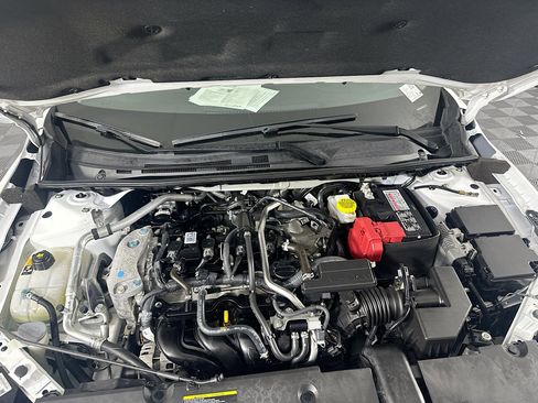 Used 2023 Nissan Sentra SV w/ Trunk Package image 30