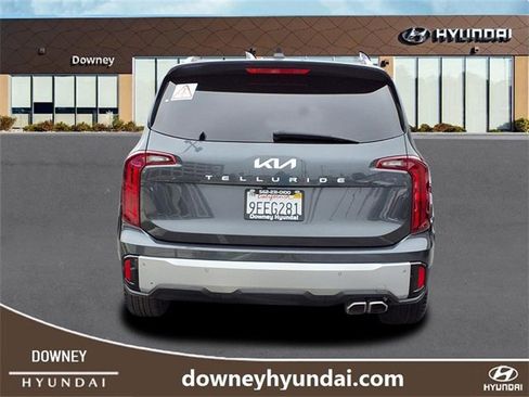 Used 2023 Kia Telluride S image 5