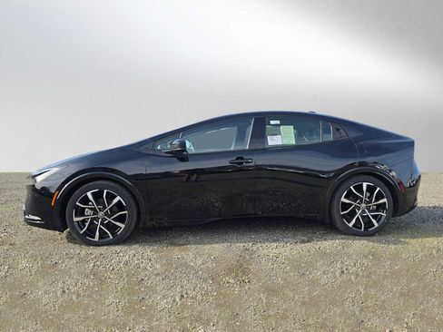 New 2025 Toyota Prius XSE Premium image 6