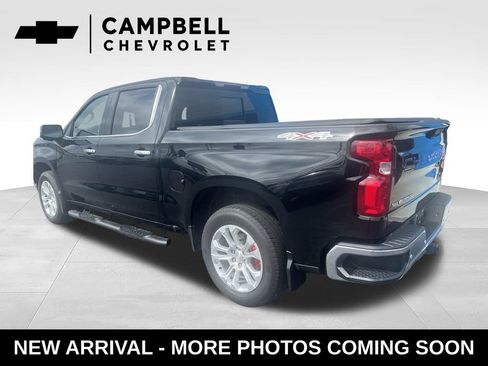 Used 2023 Chevrolet Silverado 1500 LTZ w/ LTZ Convenience Package II AWD/4WD image 3