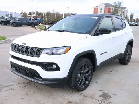 New 2026 Jeep Compass Limited image 9