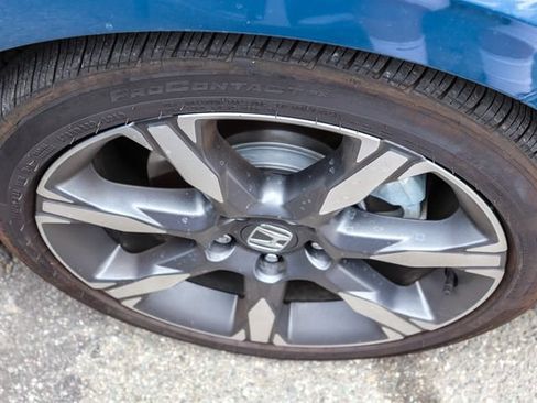 Used 2025 Honda Civic Sport Touring image 8