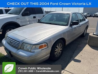 Used 2004 Ford Crown Victoria LX