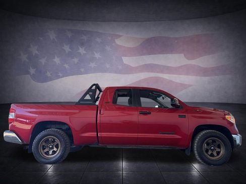 Used 2016 Toyota Tundra SR5 w/ SR5 Upgrade Package RWD image 6
