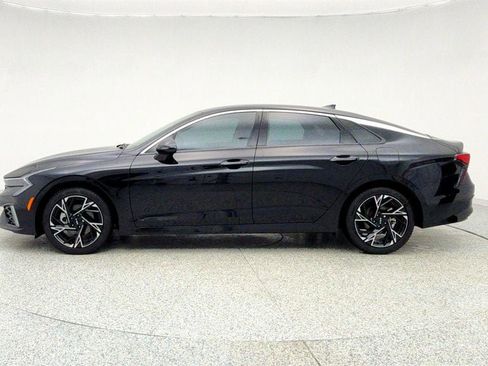 Used 2025 Kia K5 GT-Line image 8