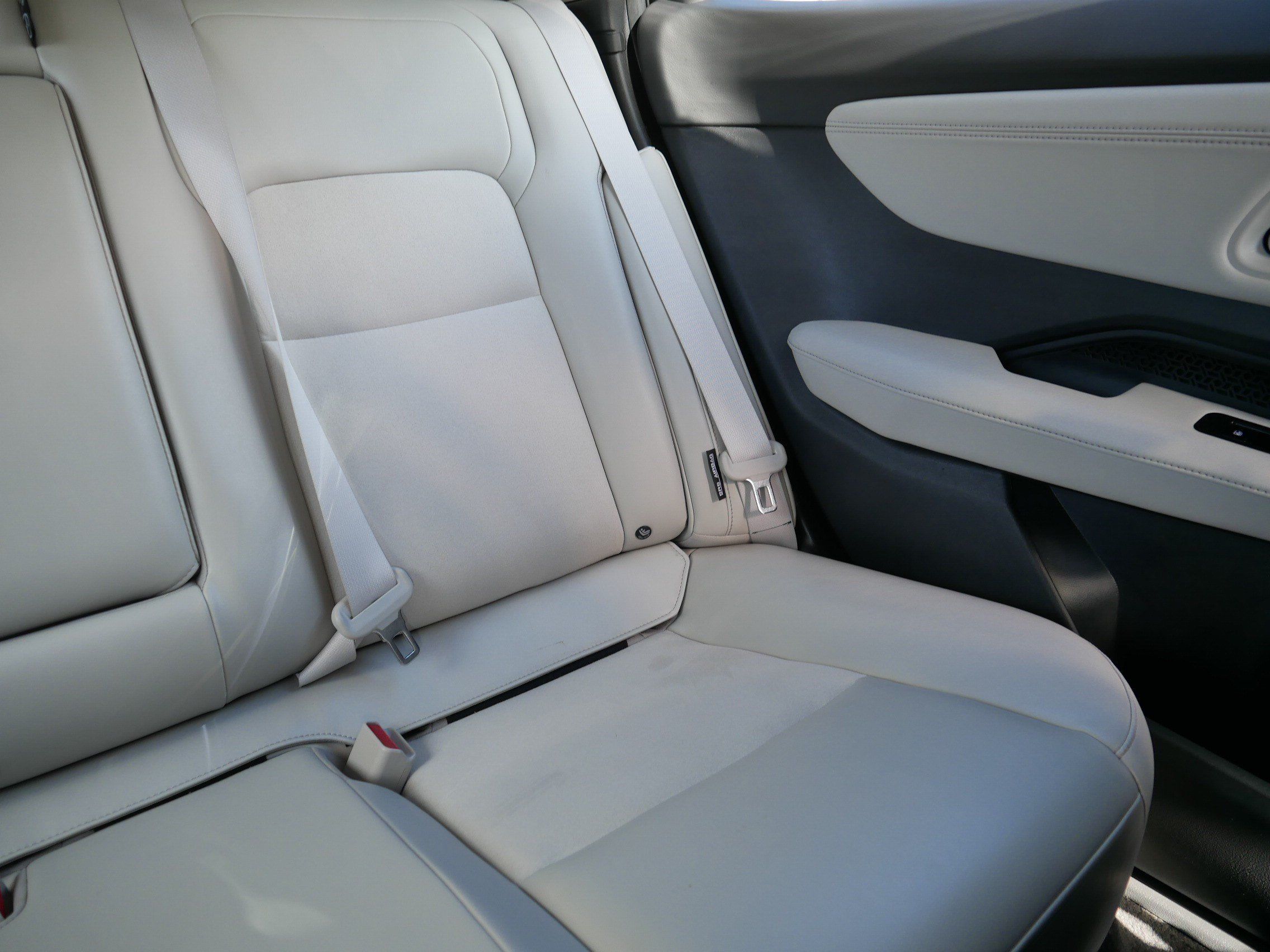 Certified 2024 Nissan Ariya AWD image 14