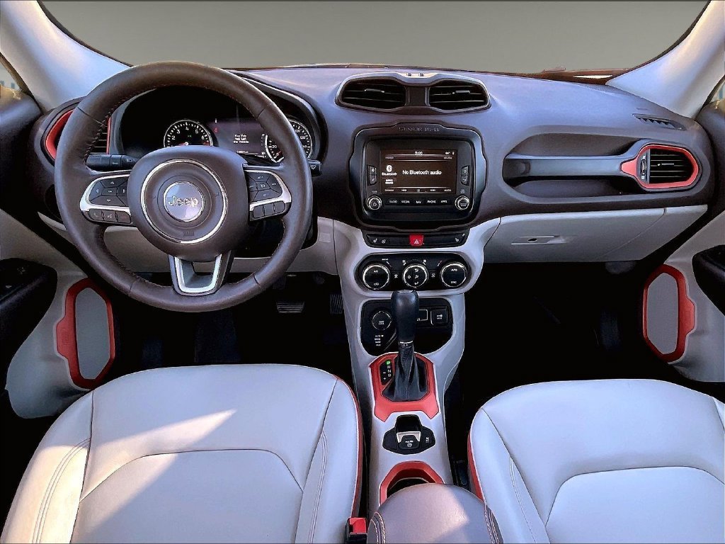 Used 2017 Jeep Renegade Limited AWD/4WD image 21