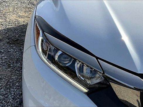 Used 2022 Honda HR-V LX image 27