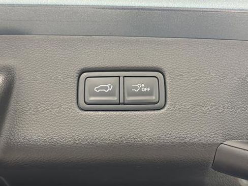 Used 2025 Kia Carnival SX Prestige FWD image 31