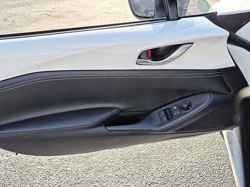 New 2026 MAZDA MX-5 Miata Club w/ Interior Package RWD image 12