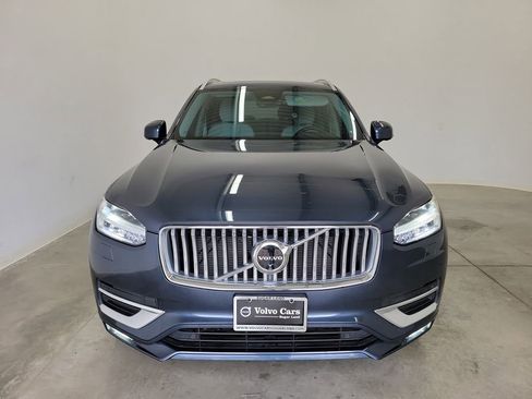 Used 2024 Volvo XC90 B6 Plus w/ Protection Package Premier AWD/4WD image 2