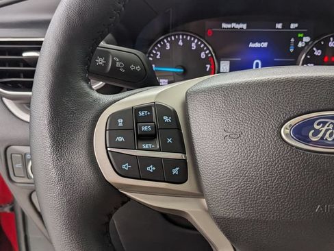 Certified 2023 Ford Explorer XLT w/ Equipment Group 202A AWD/4WD image 33