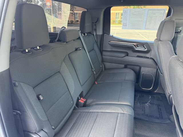 Used 2023 Chevrolet Silverado 1500 LT AWD/4WD image 29