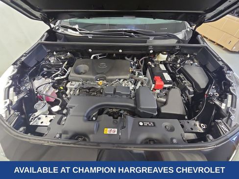 Used 2024 Toyota RAV4 LE AWD/4WD image 38