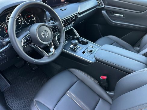 Used 2025 MAZDA CX-90 3.3 Turbo w/ Select Package image 10