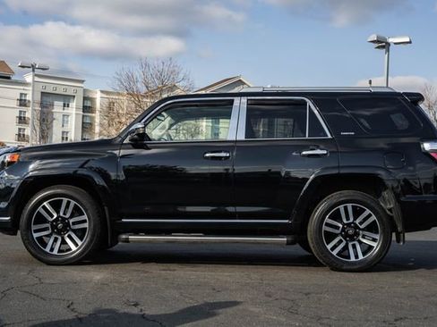 Used 2021 Toyota 4Runner Limited image 4