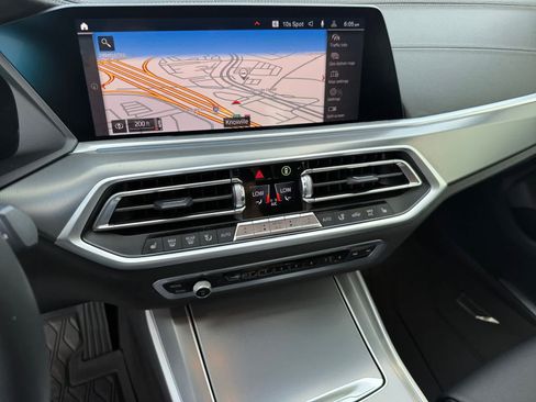 Used 2022 BMW X5 xDrive40i AWD/4WD image 20