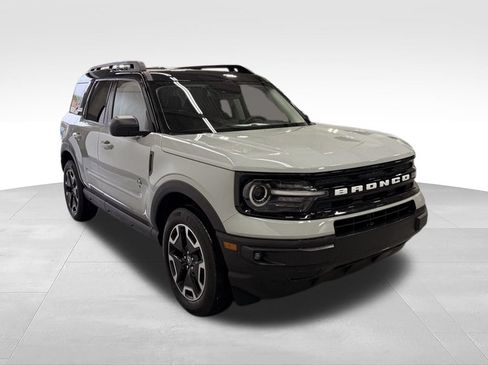Used 2024 Ford Bronco Sport Outer Banks AWD/4WD image 7