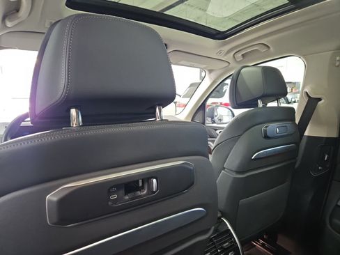 Used 2026 BMW X7 xDrive40i AWD/4WD image 24