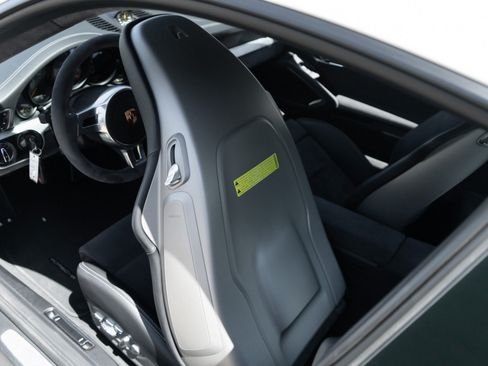 Used 2015 Porsche 911 GT3 RWD image 35