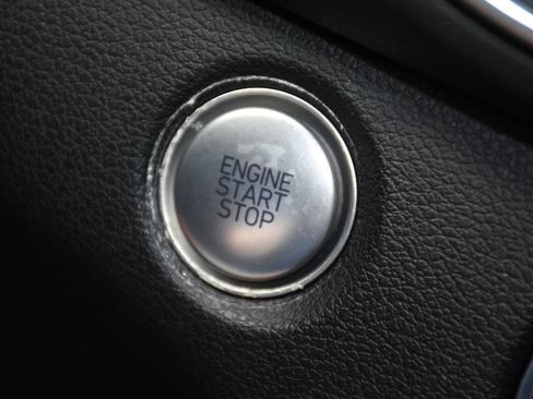 Used 2019 Hyundai Santa Fe FWD image 35