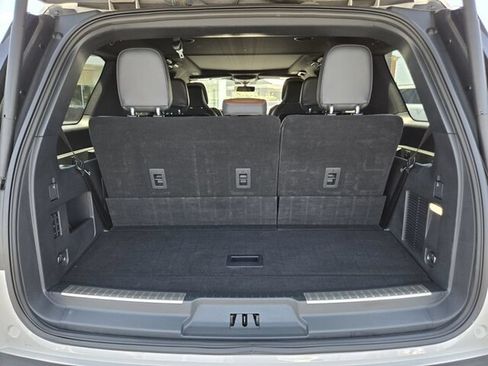Used 2024 Lincoln Navigator Reserve AWD/4WD image 16