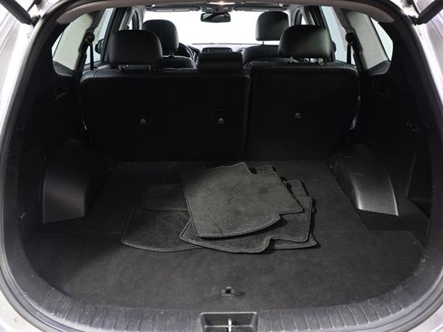 Used 2020 Hyundai Santa Fe SEL w/ Convenience + Premium Package image 14