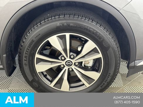 Used 2023 Nissan Murano SV FWD image 15