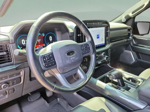 Used 2022 Ford F150 Lariat w/ Equipment Group 502A High AWD/4WD image 26