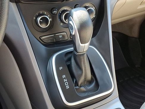 Used 2014 Ford Escape SE image 29