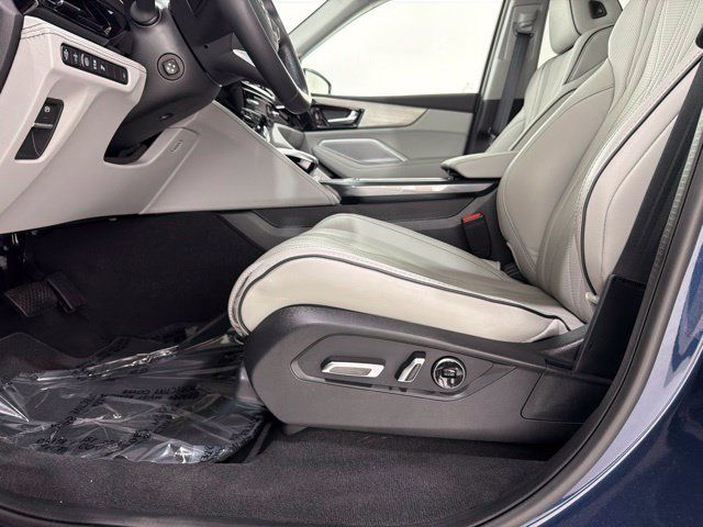 Certified 2026 Acura MDX w/ Advance Package AWD/4WD image 14