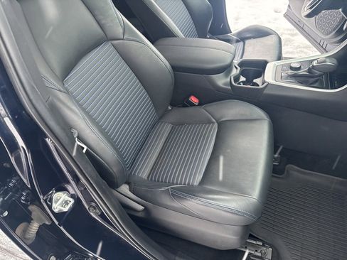 Used 2021 Toyota RAV4 XSE image 40