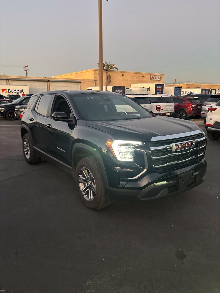 Used 2026 GMC Terrain Elevation AWD/4WD image 3