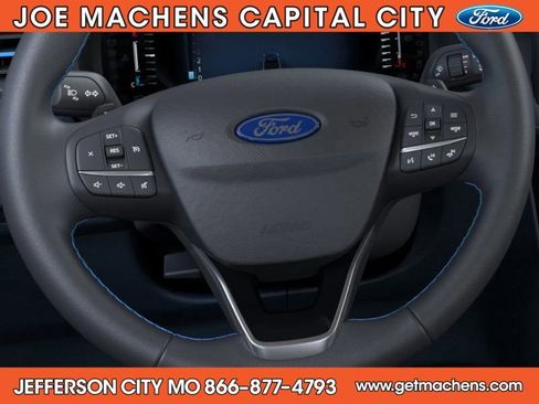 New 2026 Ford Maverick Lobo image 15