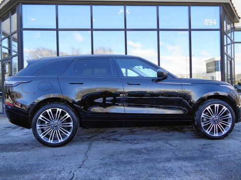 Used 2025 Land Rover Range Rover Velar Dynamic SE image 4