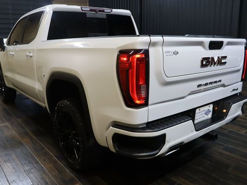 Used 2019 GMC Sierra 1500 AT4 w/ AT4 Premium Package AWD/4WD image 3