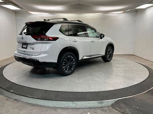 New 2026 Nissan Rogue Platinum w/ Platinum Premium Package image 5
