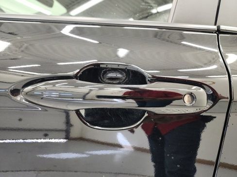 Used 2025 Toyota Camry XSE w/ Premium Package image 18