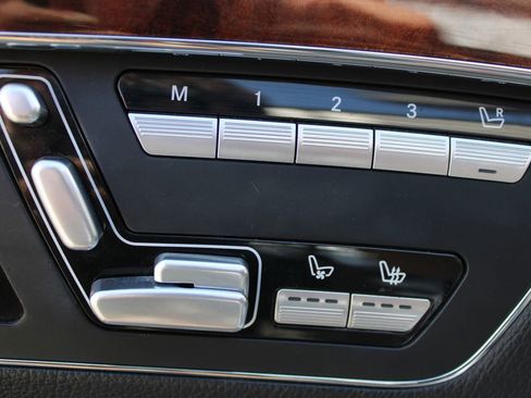 Used 2008 Mercedes-Benz S 550 image 11